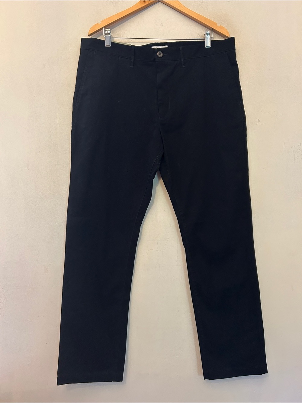 Goodfellow & Co Men's Black Athletic Chino Pants Size 38 X 32 NWT